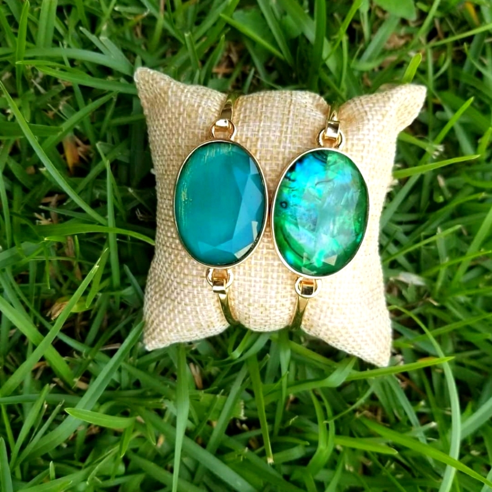 😍Metal bangle bracelets 💚